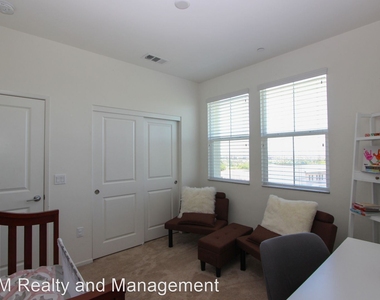 1205 Calle Seabass Unit 46 - Photo Thumbnail 14