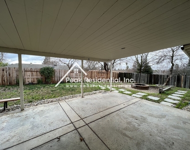 7808 Highland Ave - Photo Thumbnail 24