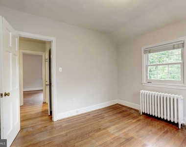 4933 47th St Nw - Photo Thumbnail 19