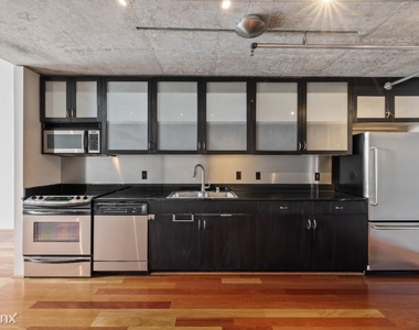 855 Folsom Street - Photo Thumbnail 4
