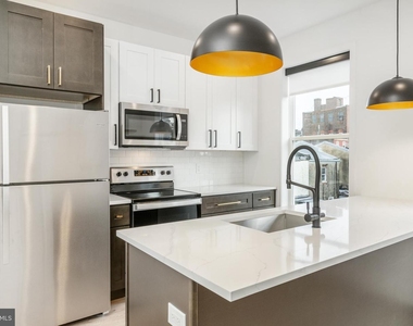 149 W Huntingdon St #2 - Photo Thumbnail 1