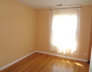 1163 N Red Oak Circle - Photo Thumbnail 9