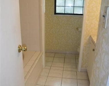 2603 Park Drive - Photo Thumbnail 12