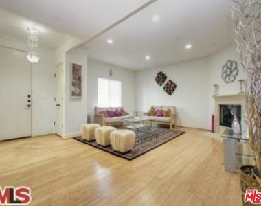 1511 Camden Ave - Photo Thumbnail 2