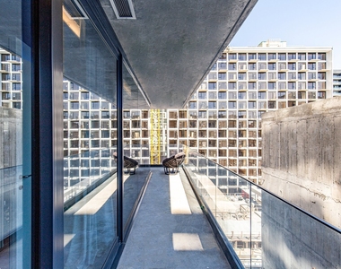 242 Rue Young #803 - Photo Thumbnail 26