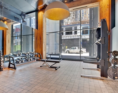 242 Rue Young #803 - Photo Thumbnail 27