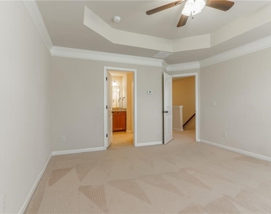 1299 Hopkins Drive - Photo Thumbnail 24