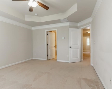 1299 Hopkins Drive - Photo Thumbnail 25