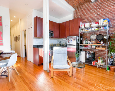 262 East 2nd Street - Photo Thumbnail 12