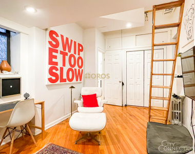 262 East 2nd Street - Photo Thumbnail 4