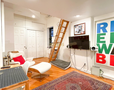 262 East 2nd Street - Photo Thumbnail 3