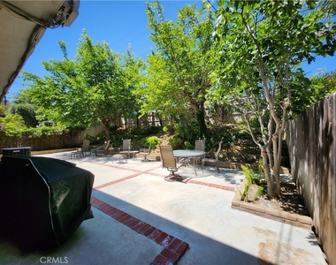 4239 Canoga Drive - Photo Thumbnail 4