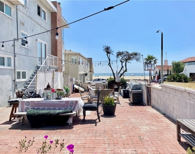 2231 Hermosa Avenue - Photo Thumbnail 3