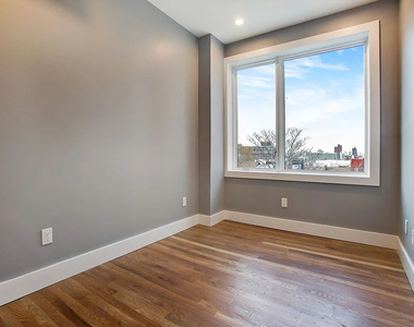 70 Bushwick Avenue - Photo Thumbnail 4