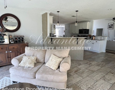 5568 Southern Winds Dr. - Photo Thumbnail 5