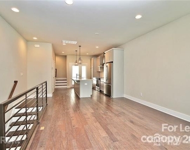 1645 Cannon View Lane - Photo Thumbnail 2