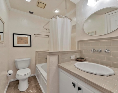 2674 Redlands Drive - Photo Thumbnail 19