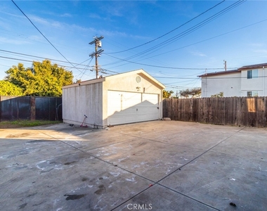 9128 Menlo Avenue - Photo Thumbnail 23