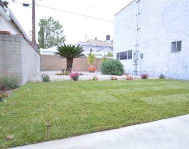 1443 N Evergreen Street - Photo Thumbnail 10