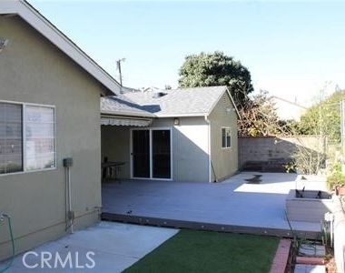 1234 Kempton Avenue - Photo Thumbnail 27