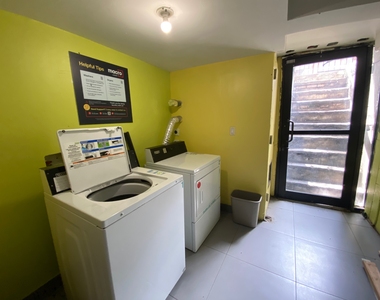 179 Knickerbocker Avenue - Photo Thumbnail 2