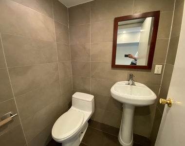 179 Knickerbocker Avenue - Photo Thumbnail 4