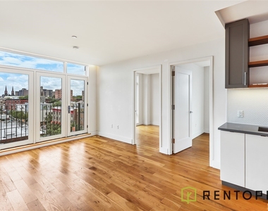 310 Graham Avenue - Photo Thumbnail 1