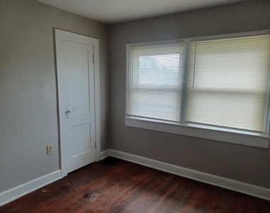 2614 Guilford Avenue - Photo Thumbnail 20