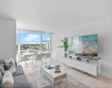 6801 Collins Ave - Photo Thumbnail 14