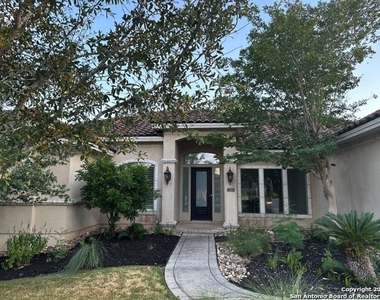 110 Lantana Way - Photo Thumbnail 2