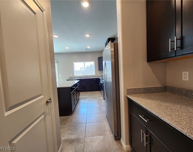 4521 Pointleaf Street - Photo Thumbnail 7