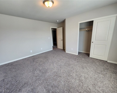 4521 Pointleaf Street - Photo Thumbnail 35