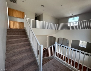 4818 Jade Ridge Street - Photo Thumbnail 10