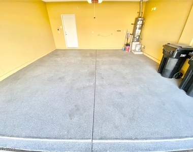 3709 Rocklin Peak Avenue - Photo Thumbnail 19