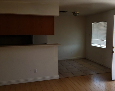 5165 Glendale Avenue - Photo Thumbnail 15