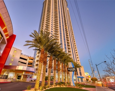 200 W Sahara Avenue - Photo Thumbnail 0