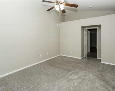 1715 Watercreek Drive - Photo Thumbnail 6