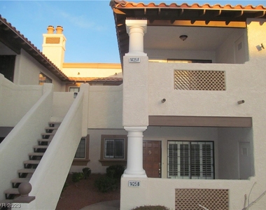 1425 Santa Margarita Street - Photo Thumbnail 0