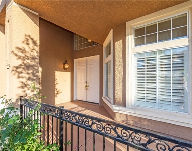 8947 La Manga Avenue - Photo Thumbnail 5