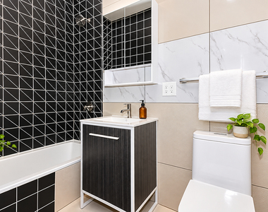 85 Graham Avenue - Photo Thumbnail 6