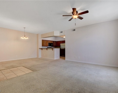 10225 King Henry Avenue - Photo Thumbnail 10