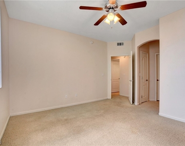 10225 King Henry Avenue - Photo Thumbnail 27