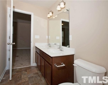 721 Maypearl Lane - Photo Thumbnail 15