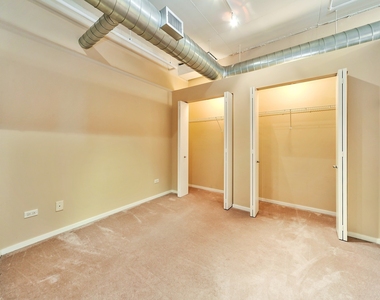 212 E Cullerton Street - Photo Thumbnail 11