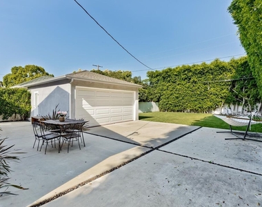 3046 Bagley Ave - Photo Thumbnail 14