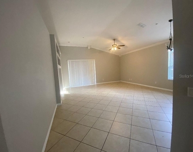 9437 Leland Drive - Photo Thumbnail 2