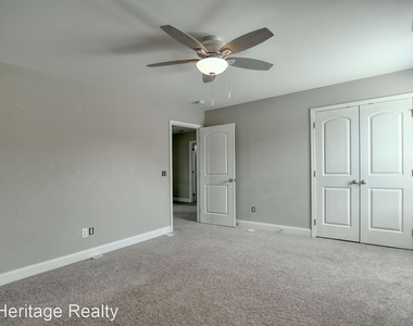 2212 Scarlet Tanager St - Photo Thumbnail 27