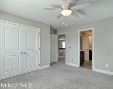 2212 Scarlet Tanager St - Photo Thumbnail 22