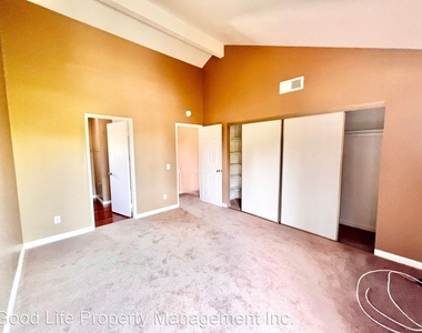 140 E El Norte Pkwy Unit 38 - Photo Thumbnail 13