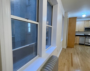 West 13th Street - Photo Thumbnail 1